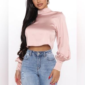 🔥SIZE S BRAND NEW CROP TOP BLOUSE🔥